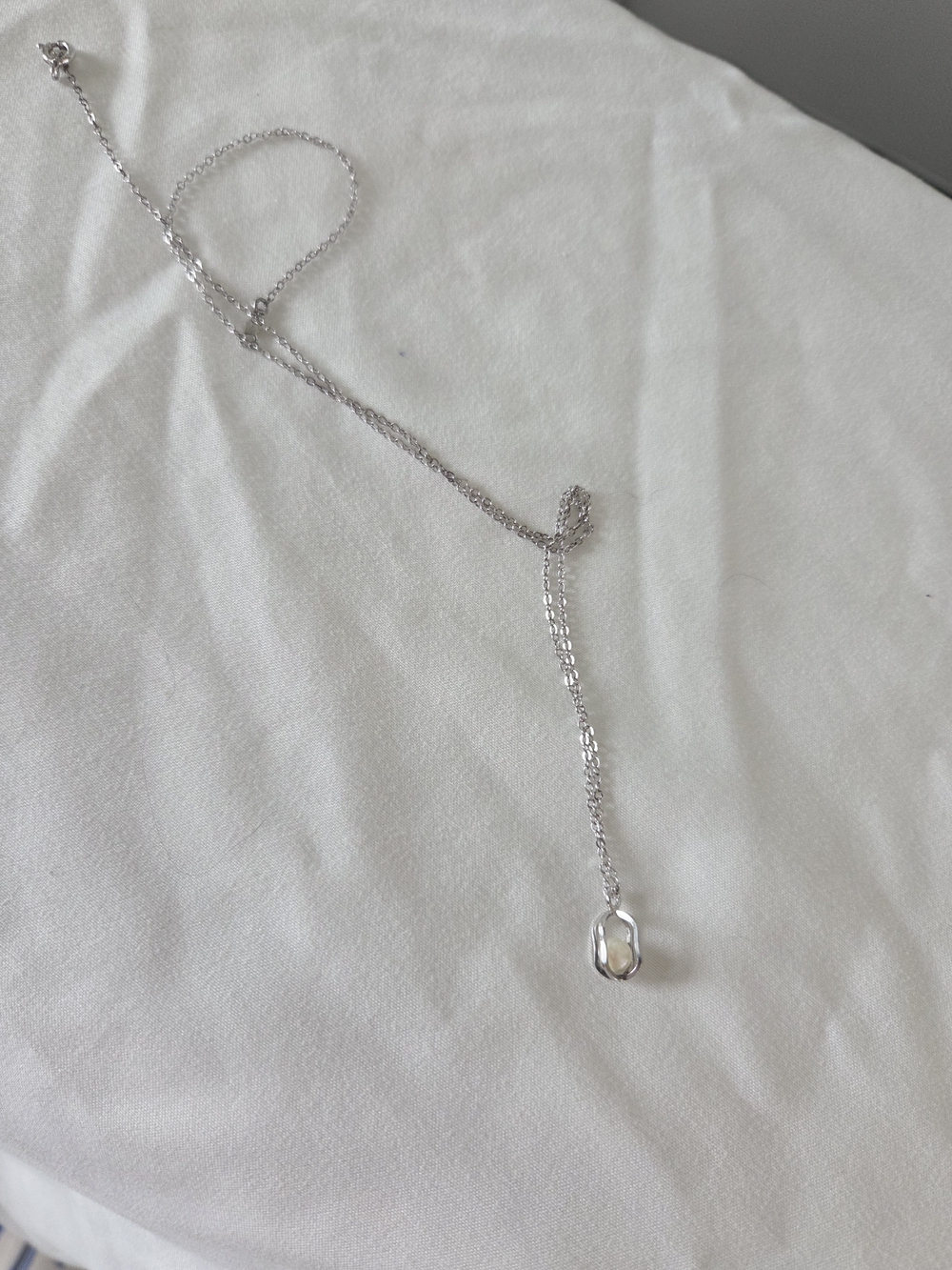 Silver Dainty Lariat Necklace with Pearl Accent